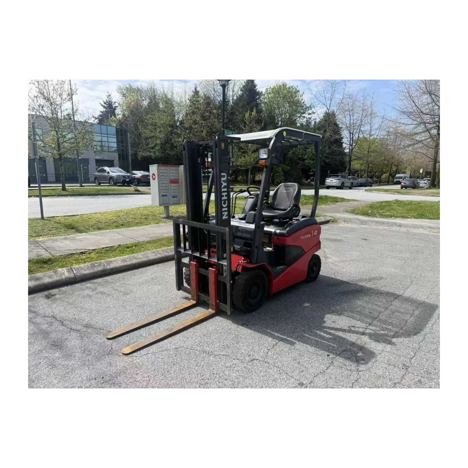 Nichiyu FB14PN-80-300 electric forklift front three-quarter view