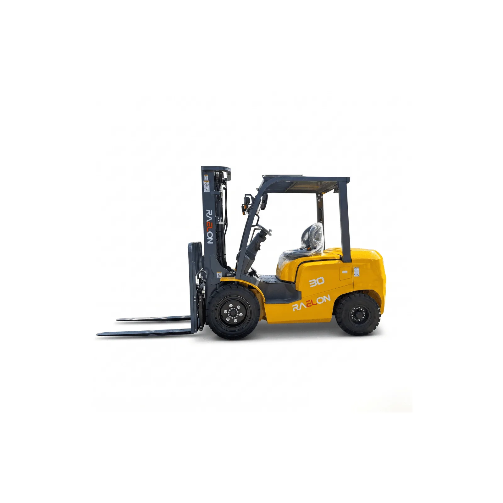 FD30 6,600 lb Diesel Forklift with Side Shift & Fork Positioner product view 5