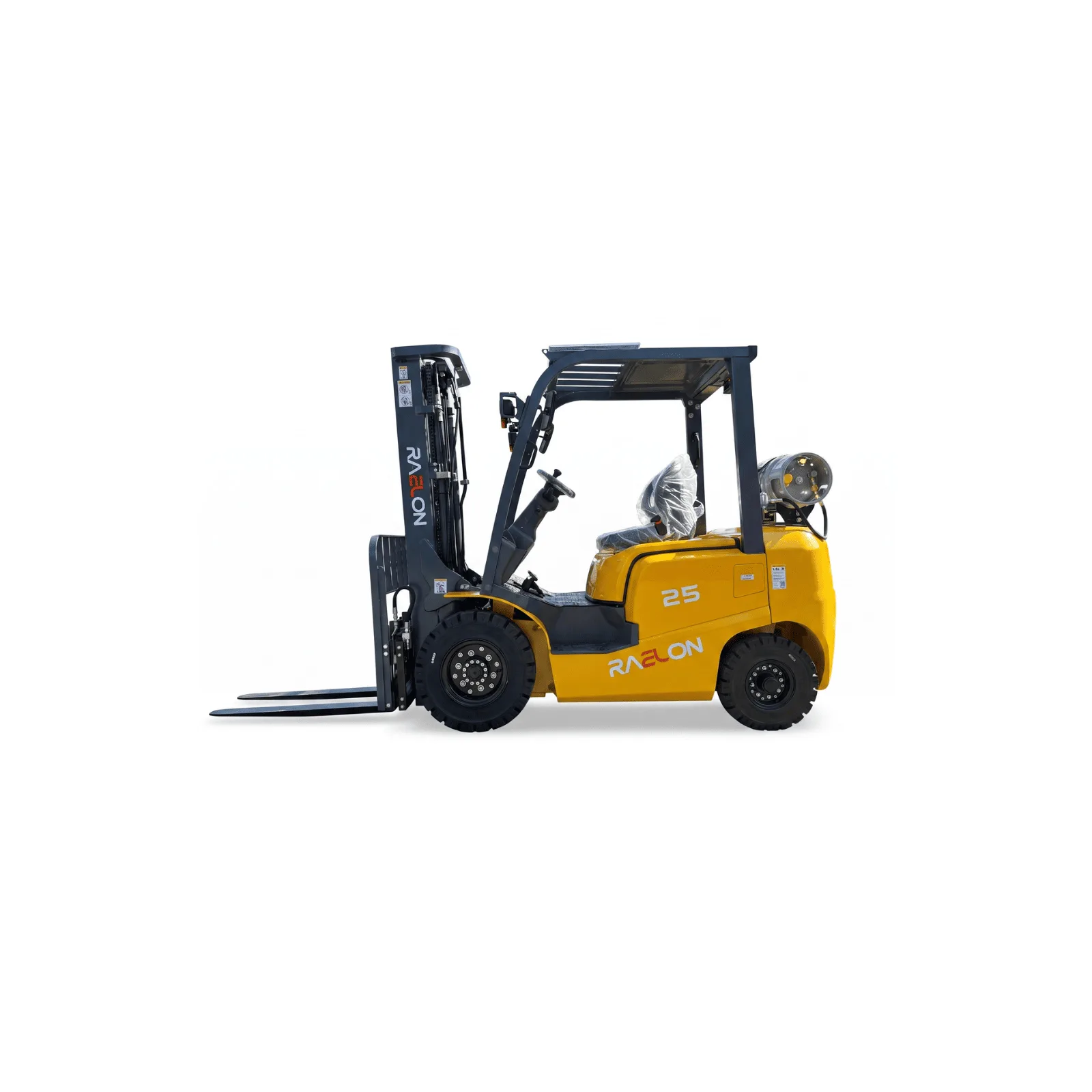 FG25 5,500 lb LPG Forklift with Side Shift & Fork Positioner product view 4